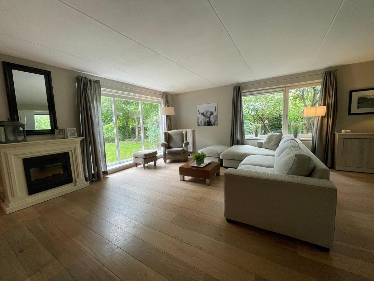 Villa Calma Rust Ruimte Luxe Inclusief Private Jacuzzi Zeewolde Eksteriør billede