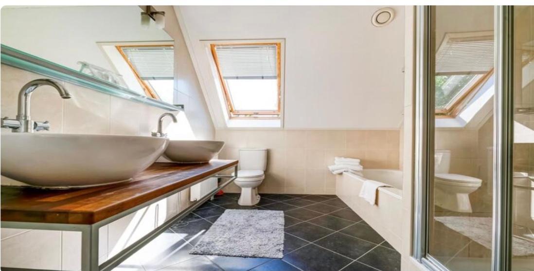 Villa Calma Rust Ruimte Luxe Inclusief Private Jacuzzi Zeewolde Eksteriør billede
