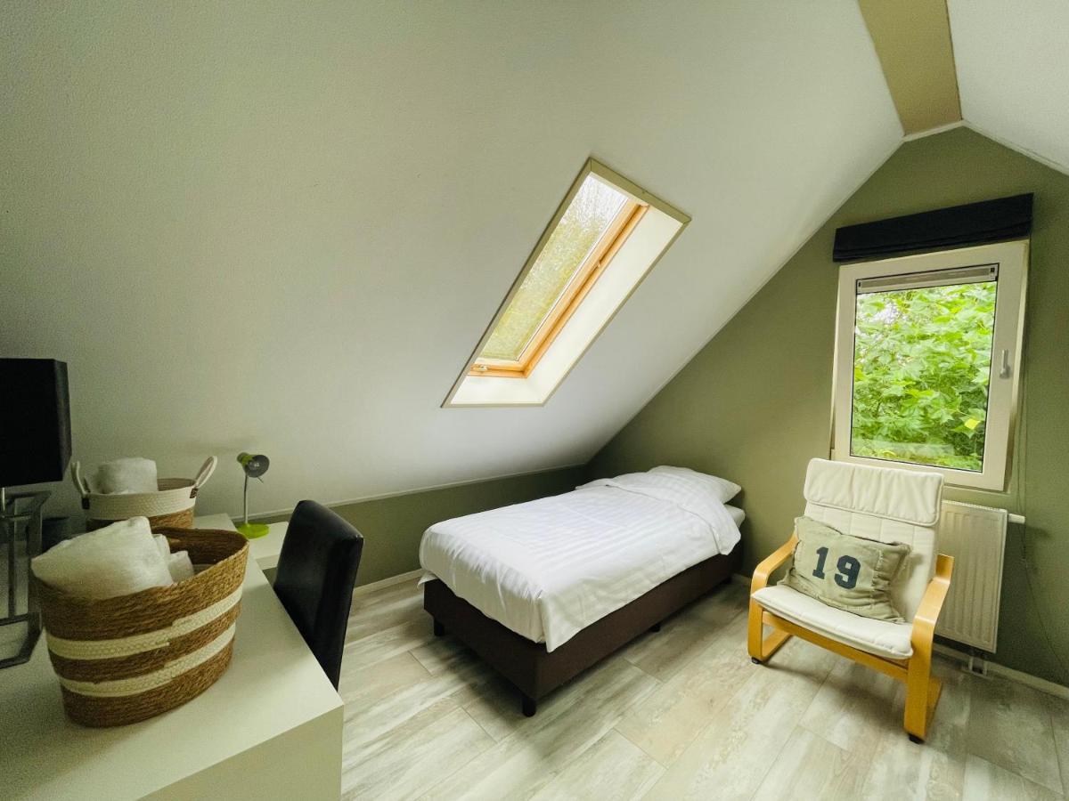 Villa Calma Rust Ruimte Luxe Inclusief Private Jacuzzi Zeewolde Eksteriør billede