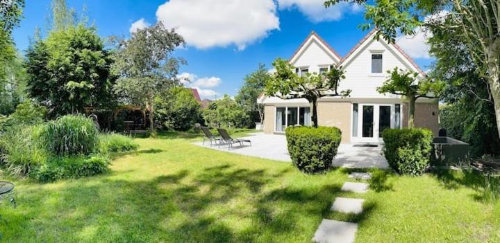 Villa Calma Rust Ruimte Luxe Inclusief Private Jacuzzi Zeewolde Eksteriør billede